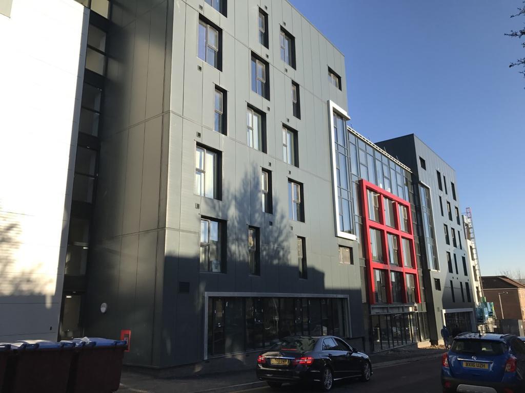 Citi Residences Serviced Rooms/ Apartments Luton  Zewnętrze zdjęcie